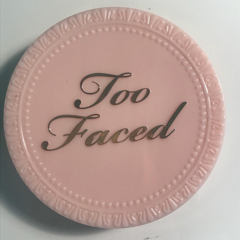 Too Faced Primed & Poreless Powder